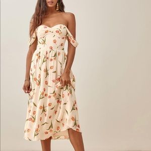 Reformation violet dress color bianca size 2 NEW WITH TAG